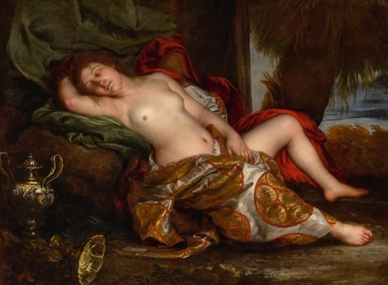 Donna nuda distesa